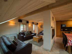 Appartement Duplex au Cœur des Gets - 3 Chambres, 3 SDB, Proche Pistes et Commerces, Garage Privé - FR-1-671-80 Les Gets